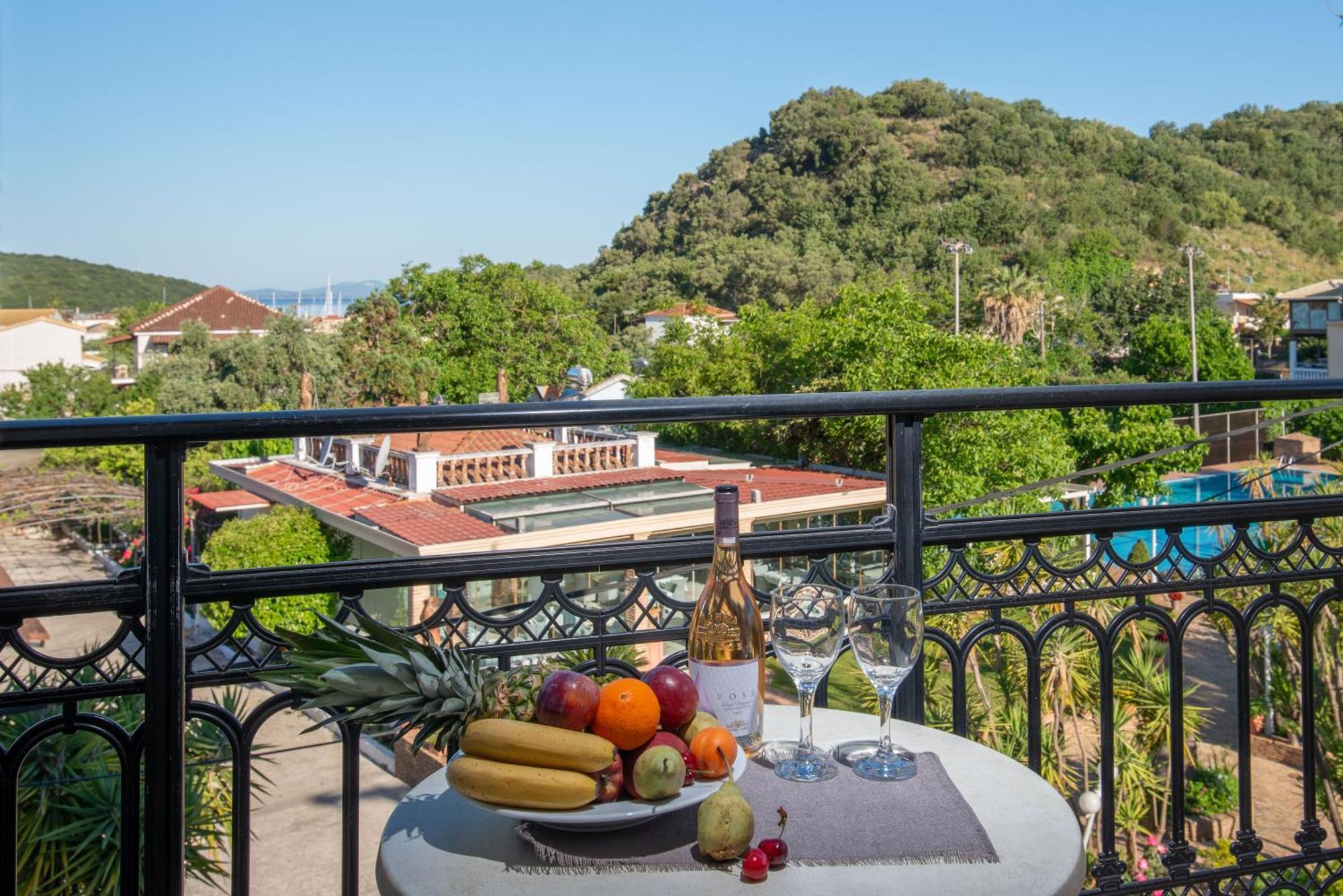 Sivota Hotel Exterior photo